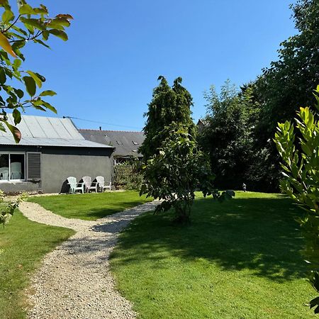 La Maison D'Amelie La Chapelle-Saint-Aubert Экстерьер фото